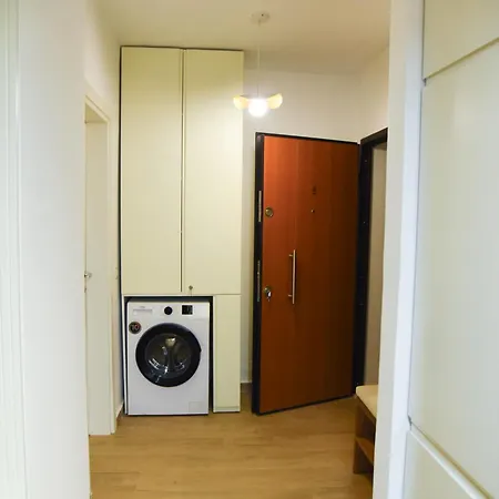 Apartment Finn Modern Seaside