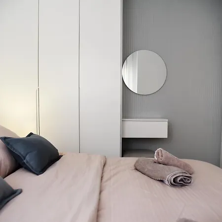 Apartment Finn Modern Seaside Durres