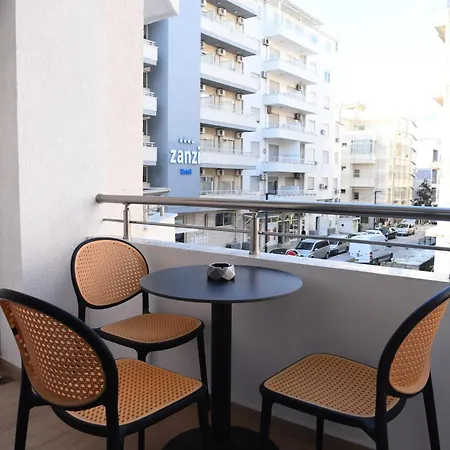 Apartment Finn Modern Seaside