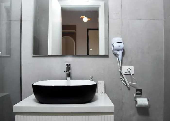 Finn Modern Seaside * Durrës