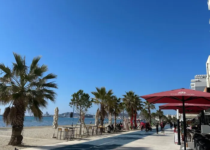 Finn Modern Seaside Appartement