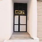 Finn Modern Seaside Appartement Durrës