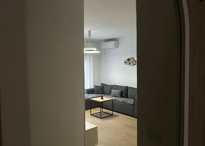 Finn Modern Seaside * Durrës